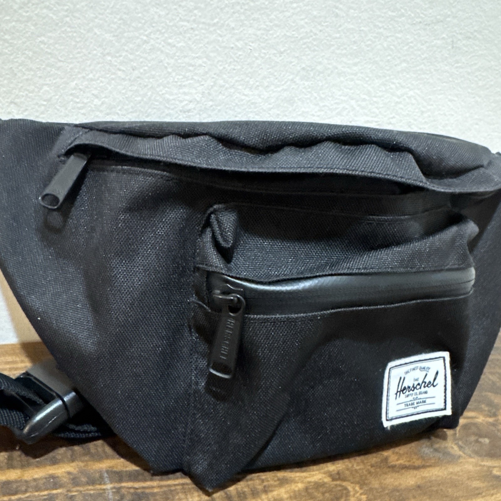 Herschel Supply Co. Mens Black Seventeen Enzyme Ripstop Hip Pack Belt Bag