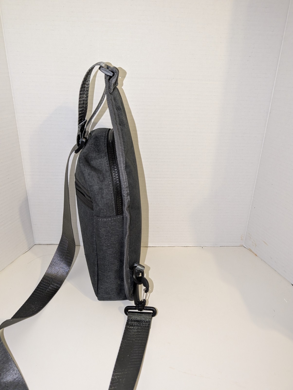 True Religion Crossbody Mens Sling Bag Gray Yeta 2.0 Buddha Logo Adjustable NWOT