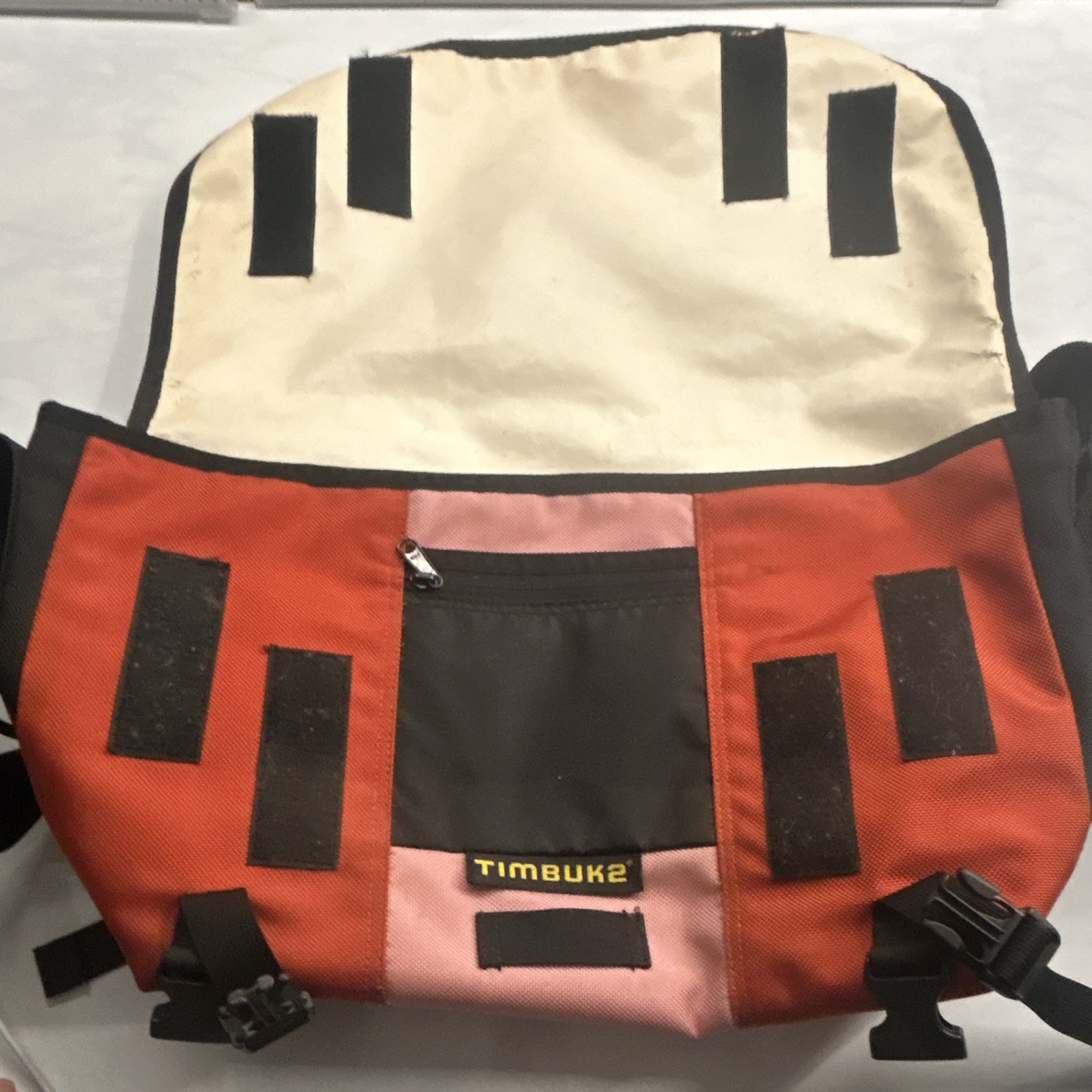 Timbuk2 OFAKMessenger Bag Red Pink Crossbody Laptop Commuter Shoulder Bag Medium