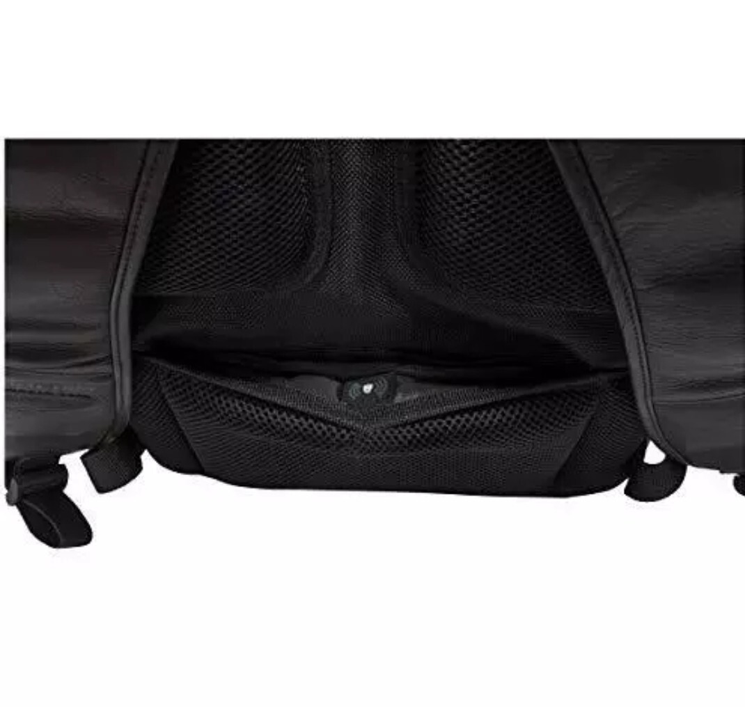 Kenneth Cole Reaction Manhattan Messenger Backpack Black 16″ Laptop $200 Retail