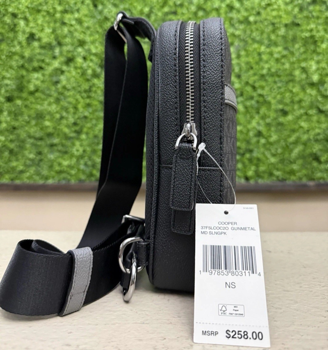 Michael Kors Cooper Medium Signature Logo Crossbody Sling Pack Men Black New