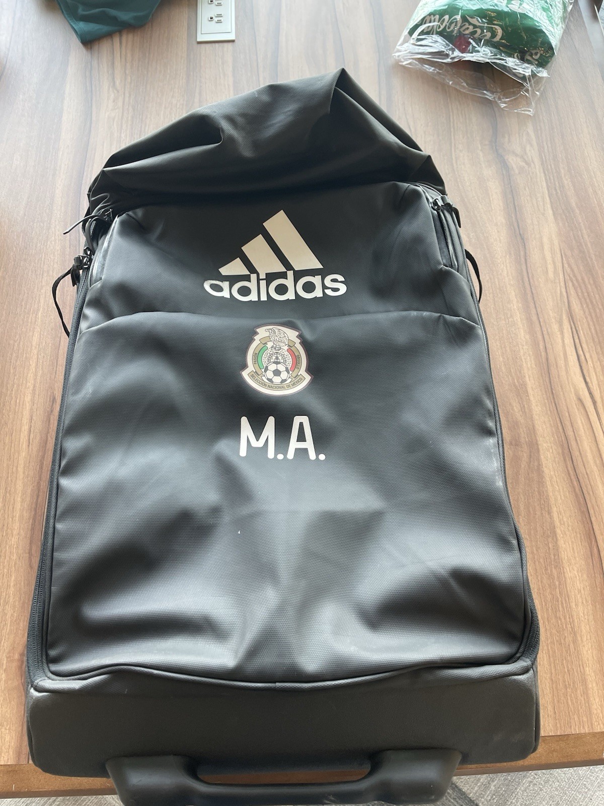 FMF Mexico National Football Team Premium Suitcase Utileria