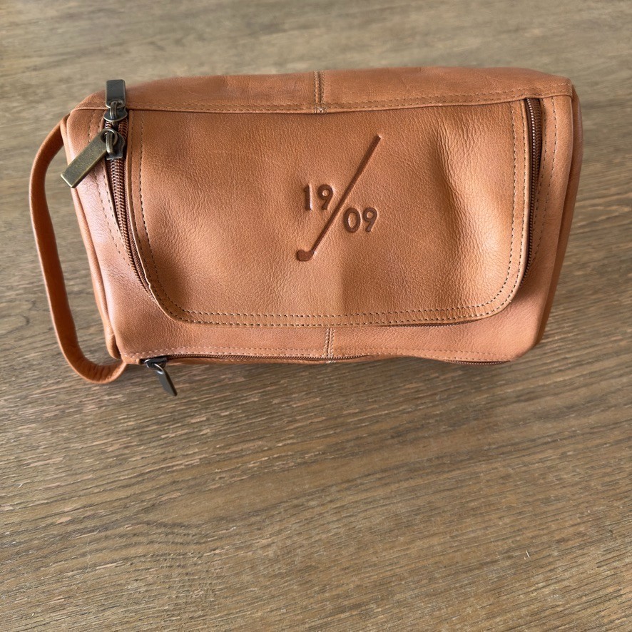 Mens Soft Grain Tan Toiletry Bag-Travel Leather Shaving Lined Dopp Kit-Golf Logo
