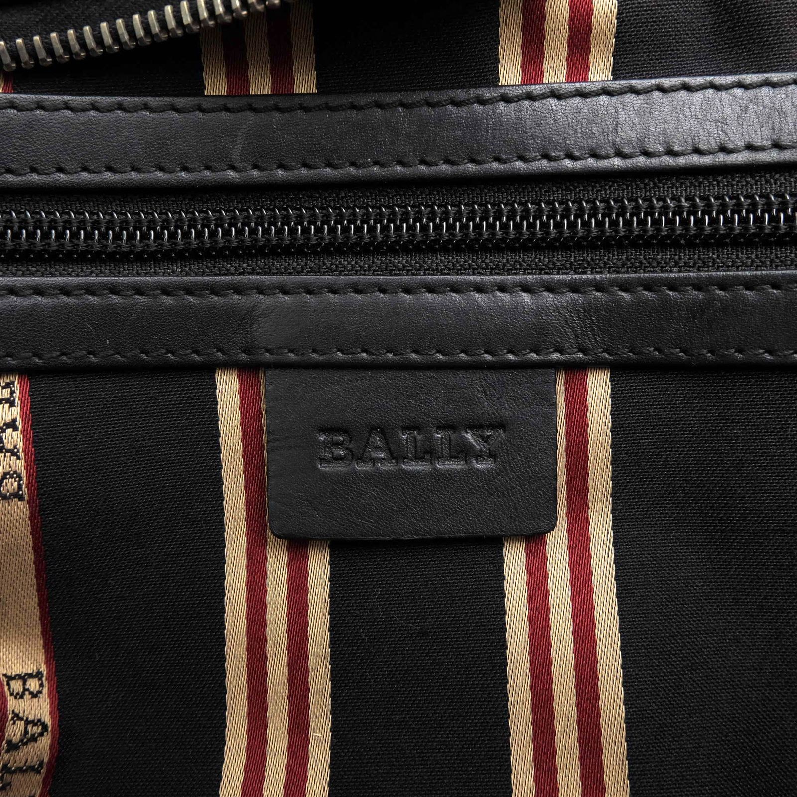 BALLY bag shoulder bag genuine leather black TRAFOI stripe messenger bag 31×22cm