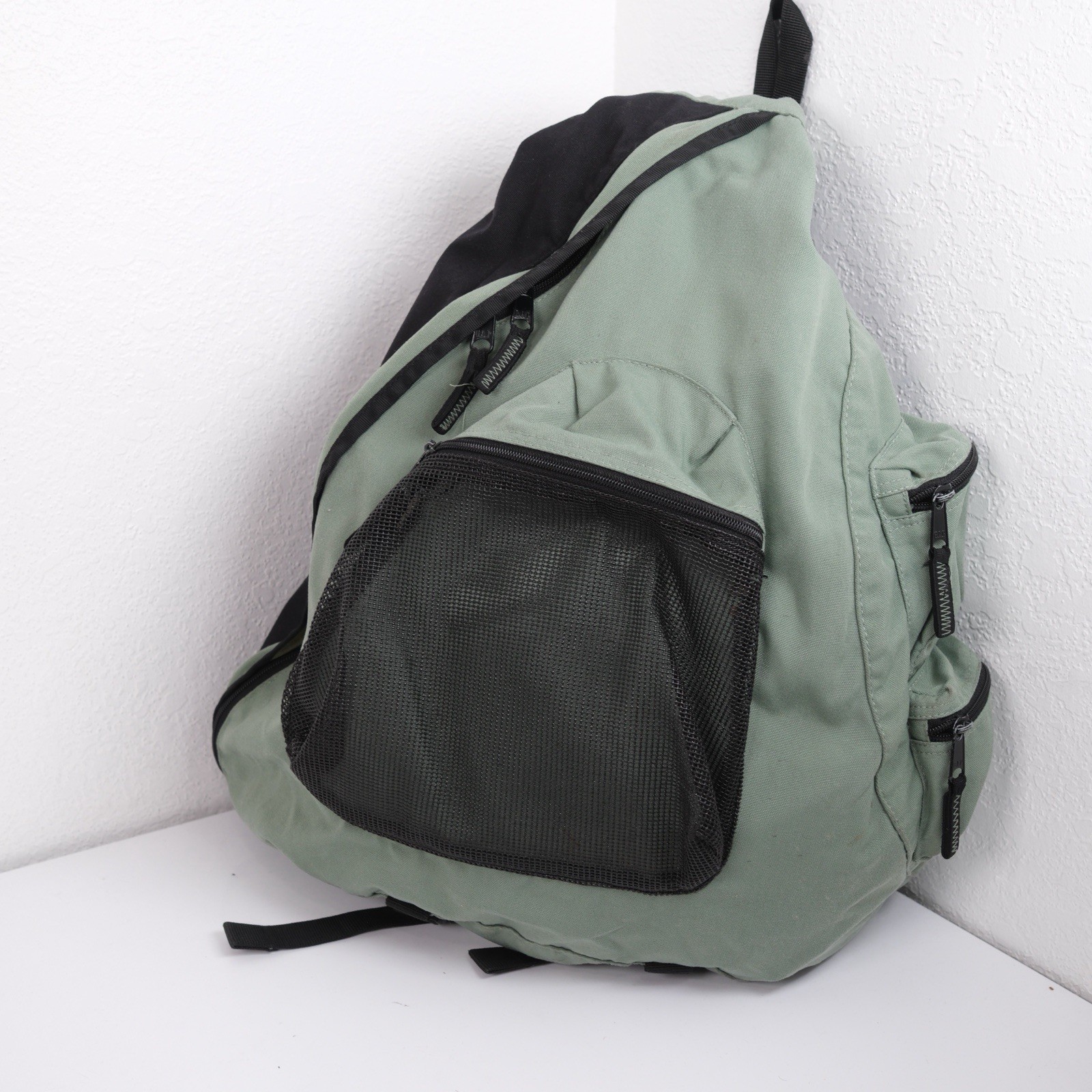 Vtg GAP 2001 Sling Bag Y2K Single Strap Crossbody Shoulder Backpack Green