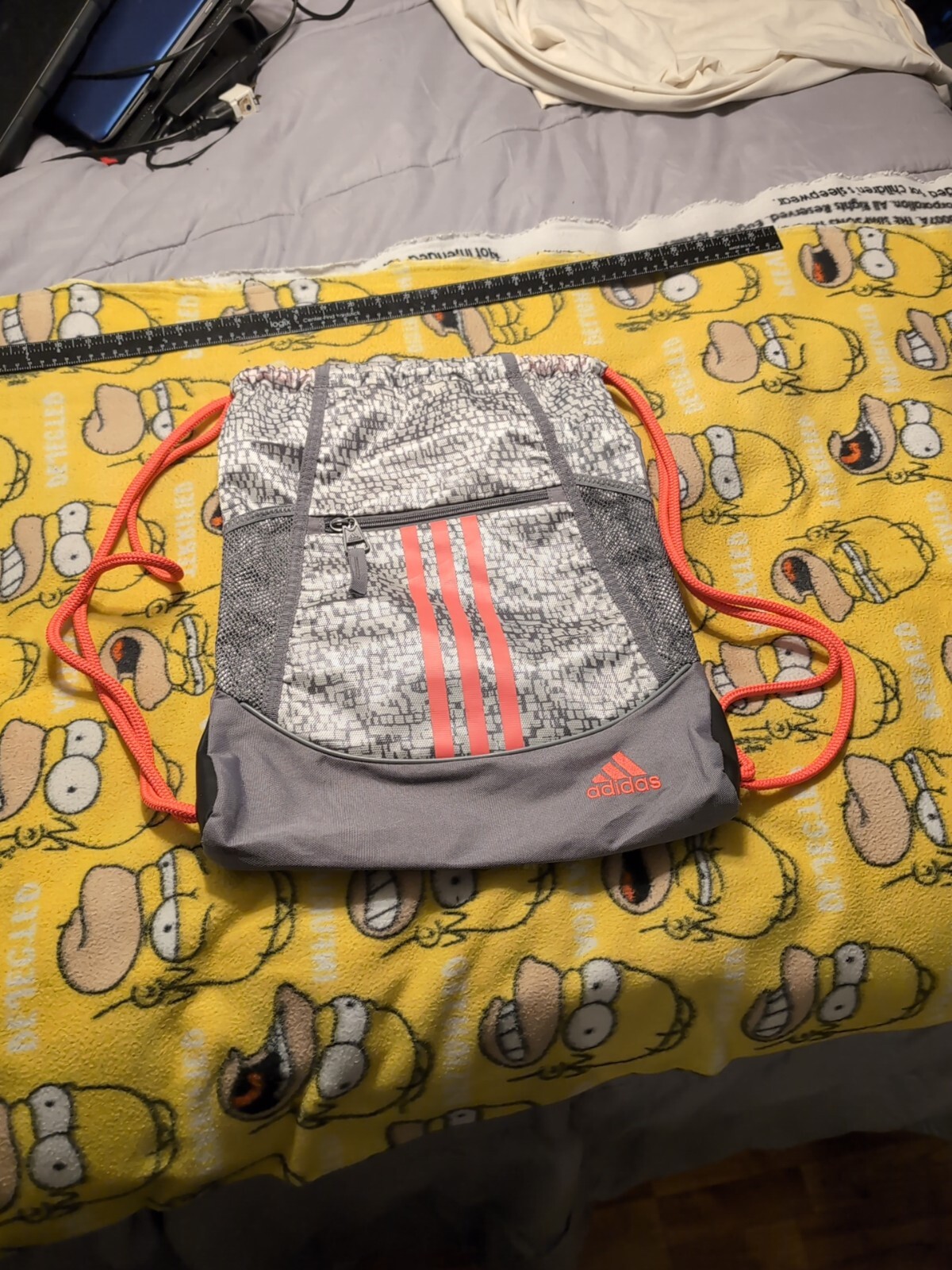 Adidas: Alliance II Sackpack – Media Safe Grey Jersey/Hazy Rose/Onix/White
