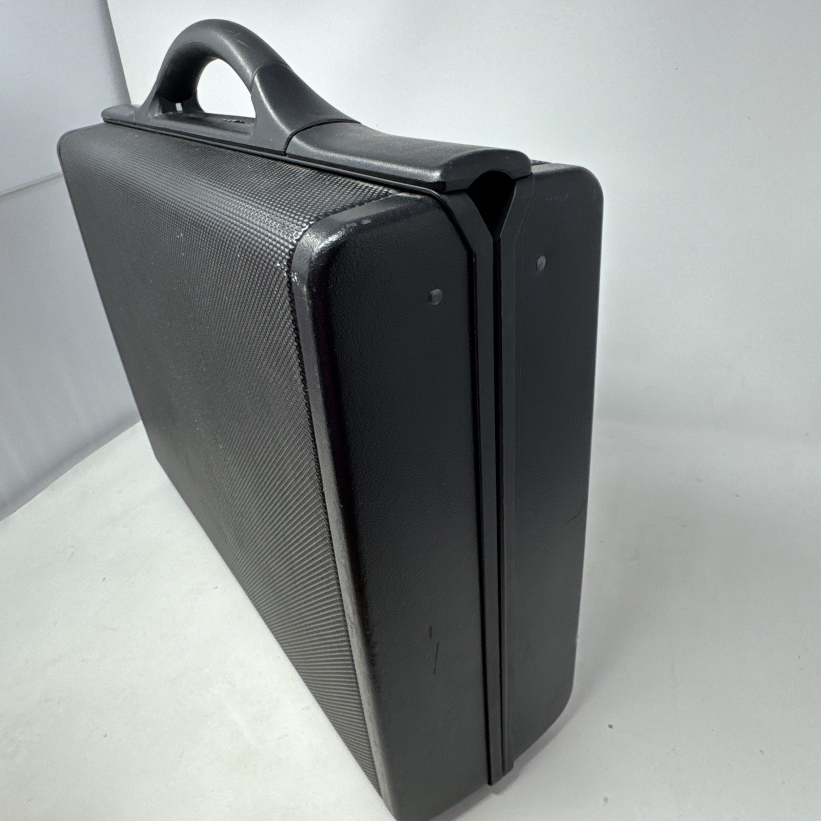 Vtg 1993 Samsonite Quantum Focus Hard Shell Briefcase Attache Prop IBM ERA – USA