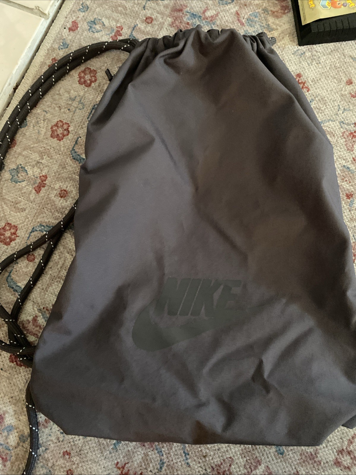 Nike Heritage Dark Gray/Black Drawstring Gym Bag New
