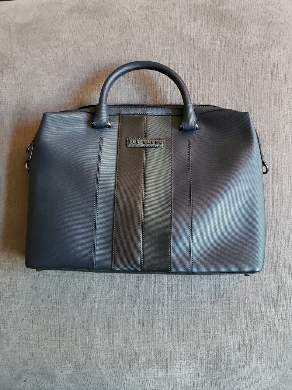 Ted Baker – Vin Twill PU Document Bag – Color Navy And Black. Bloomingdale’s!
