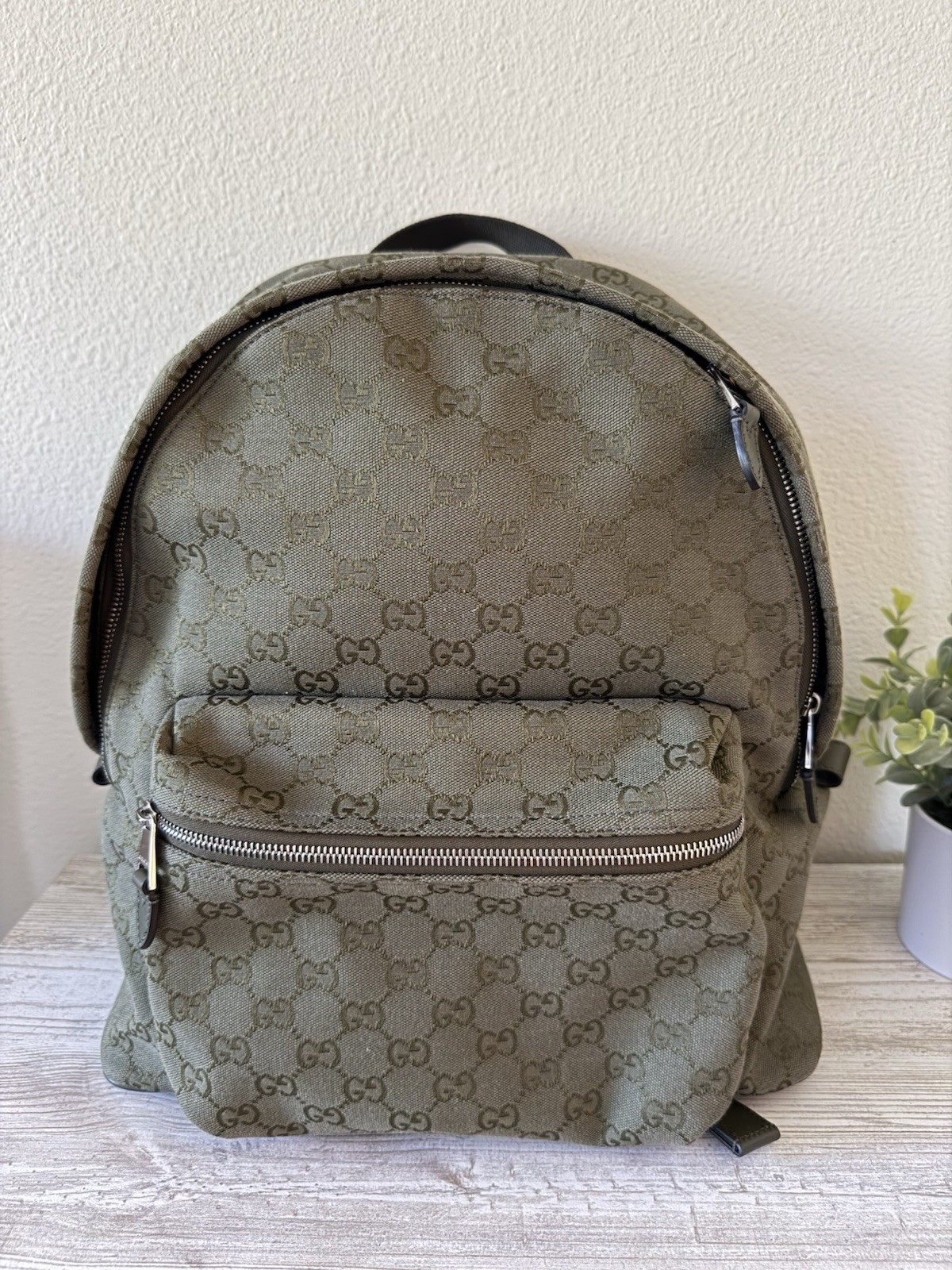 New Gucci GG Monogram Canvas men medium backpack, olive green