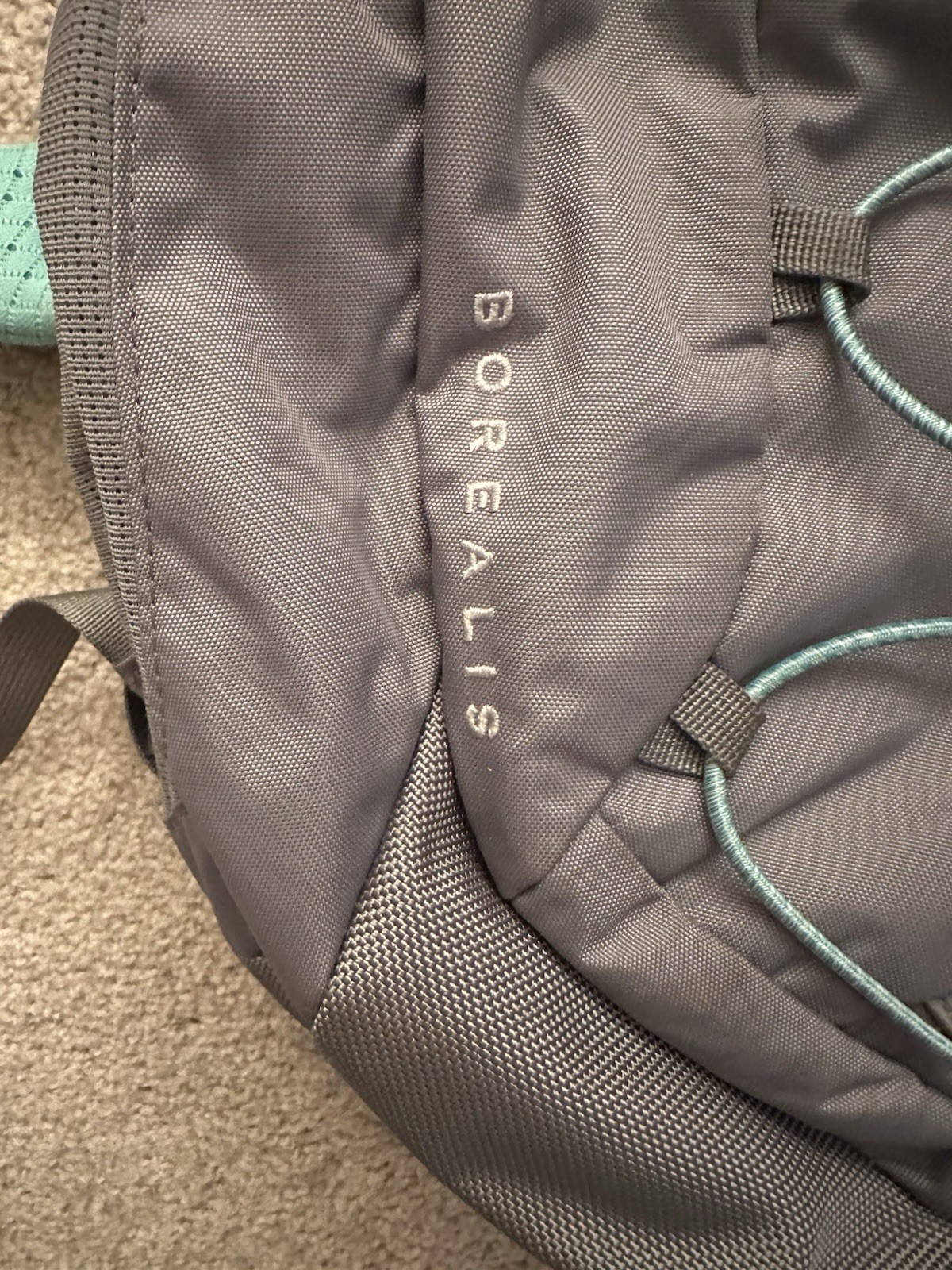 The North Face Borealis Backpack Flex vent Lap top sleeve Light Grey/Seafoam