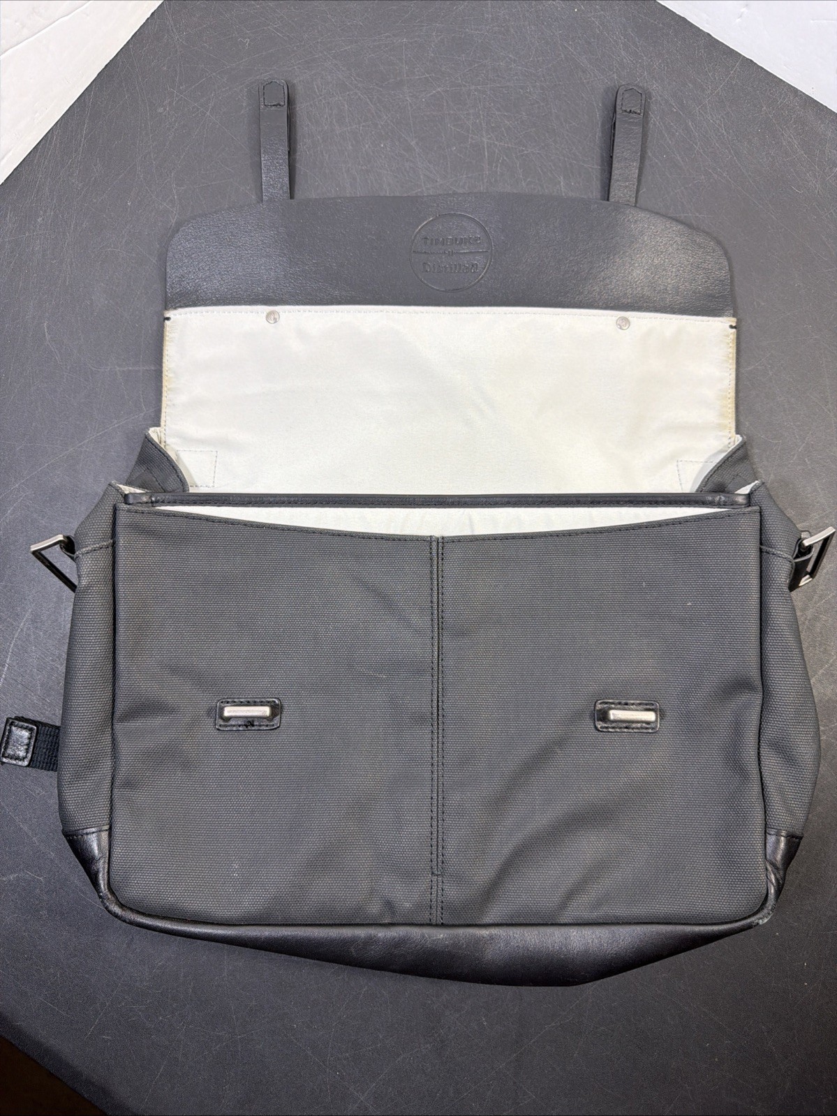 TIMBUK2 Distilled Proof Messenger Bag Medium Leather Canvas Black [No Strap]