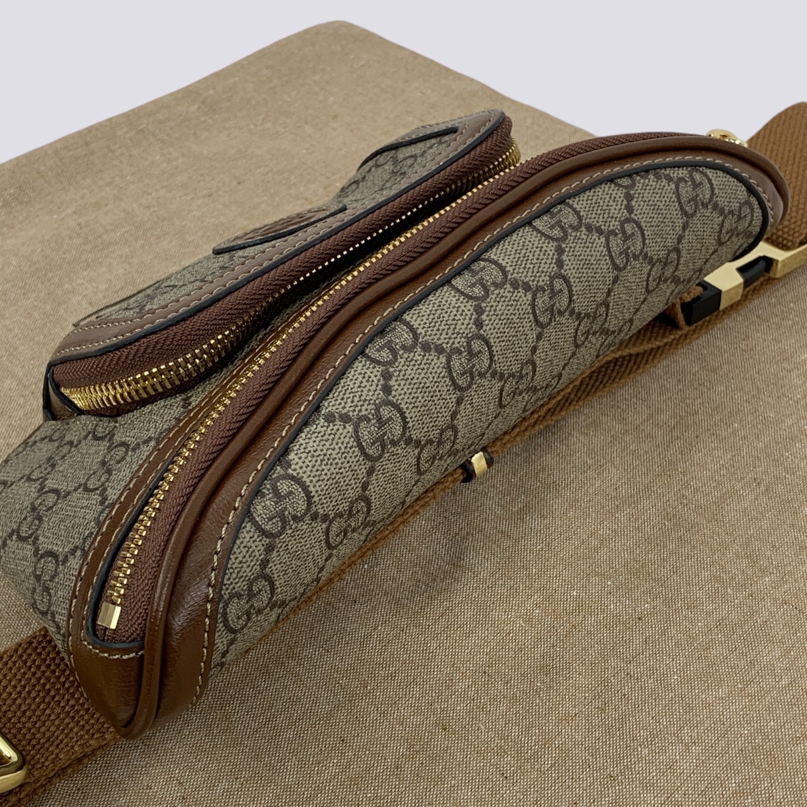 Gucci GG Monogram Interlocking G Canvas Leather Crossbody Belt Bag Beige 682933