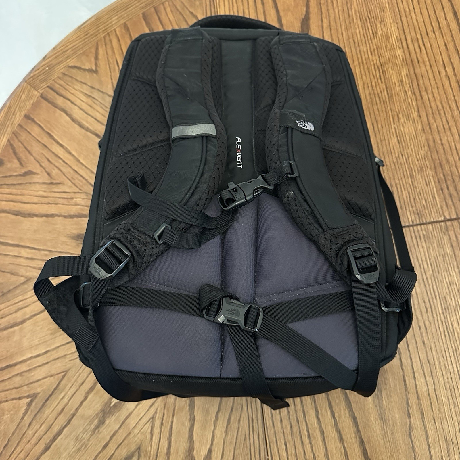 The North Face Surge Backpack Black FlexVent Laptop Travel School Bag Clamshell