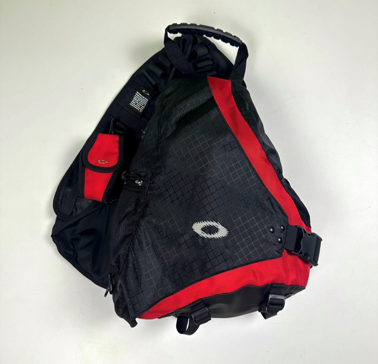 Oakley Vintage Red Sling Bag Crossbody Messenger Software Bag Gorpcore Y2K