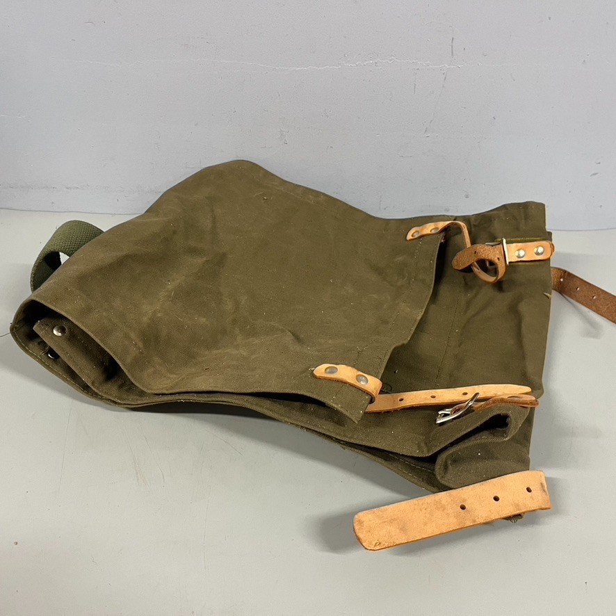 VTG Canvas Leather Rucksack Backpack Army Green Olive Drab Outdoor Travel
