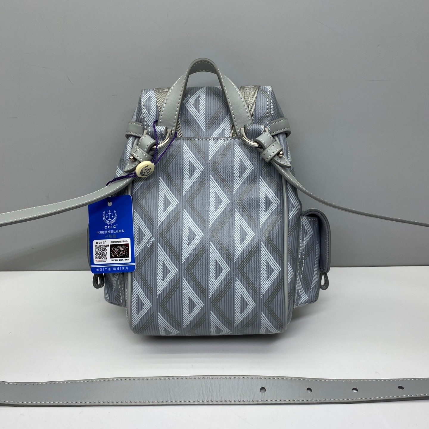 Dior Pre-Owned Authentic Dior Hit The Road Crossbody Bag Grey 17.5x9x18.5cm