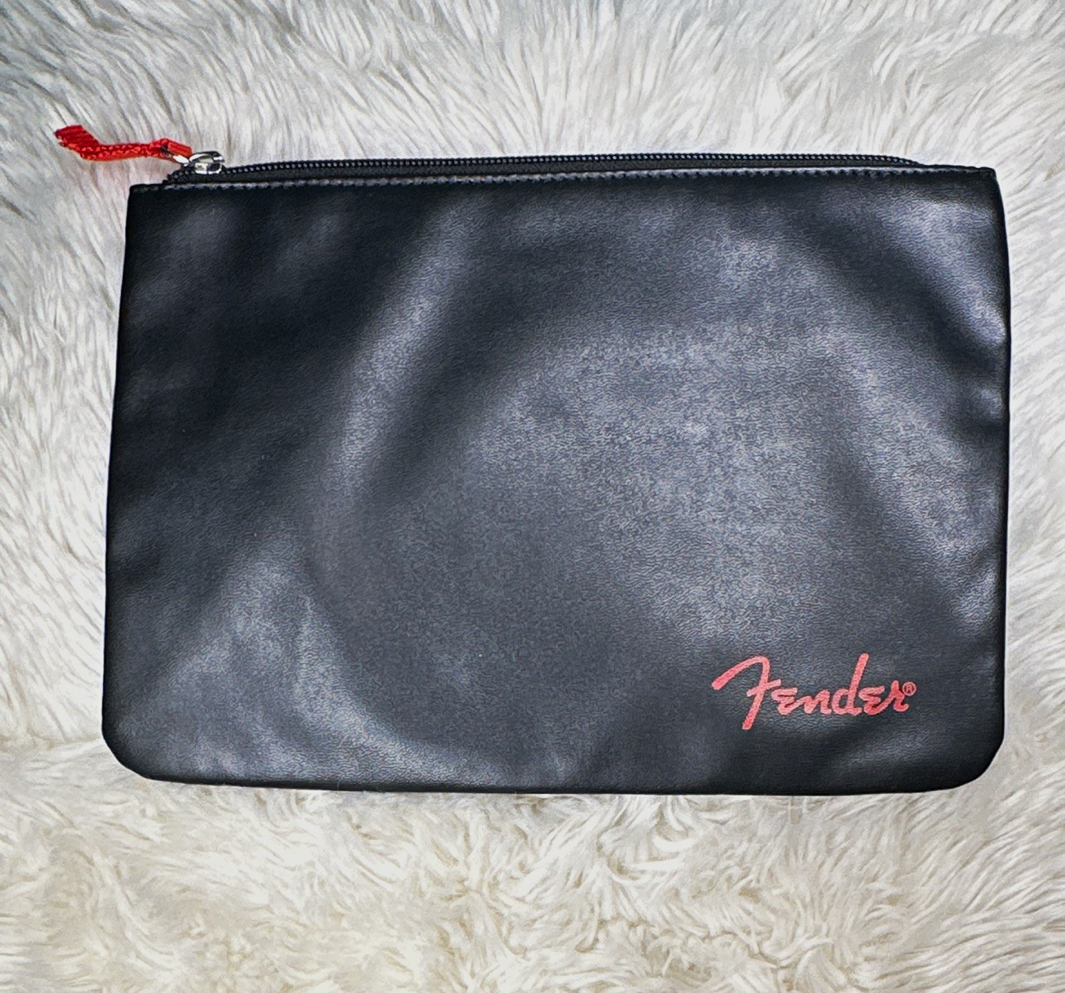 Fender Black Leather Zipper Red Logo Pouch Accessories Electronics Bag 9 x 6 in