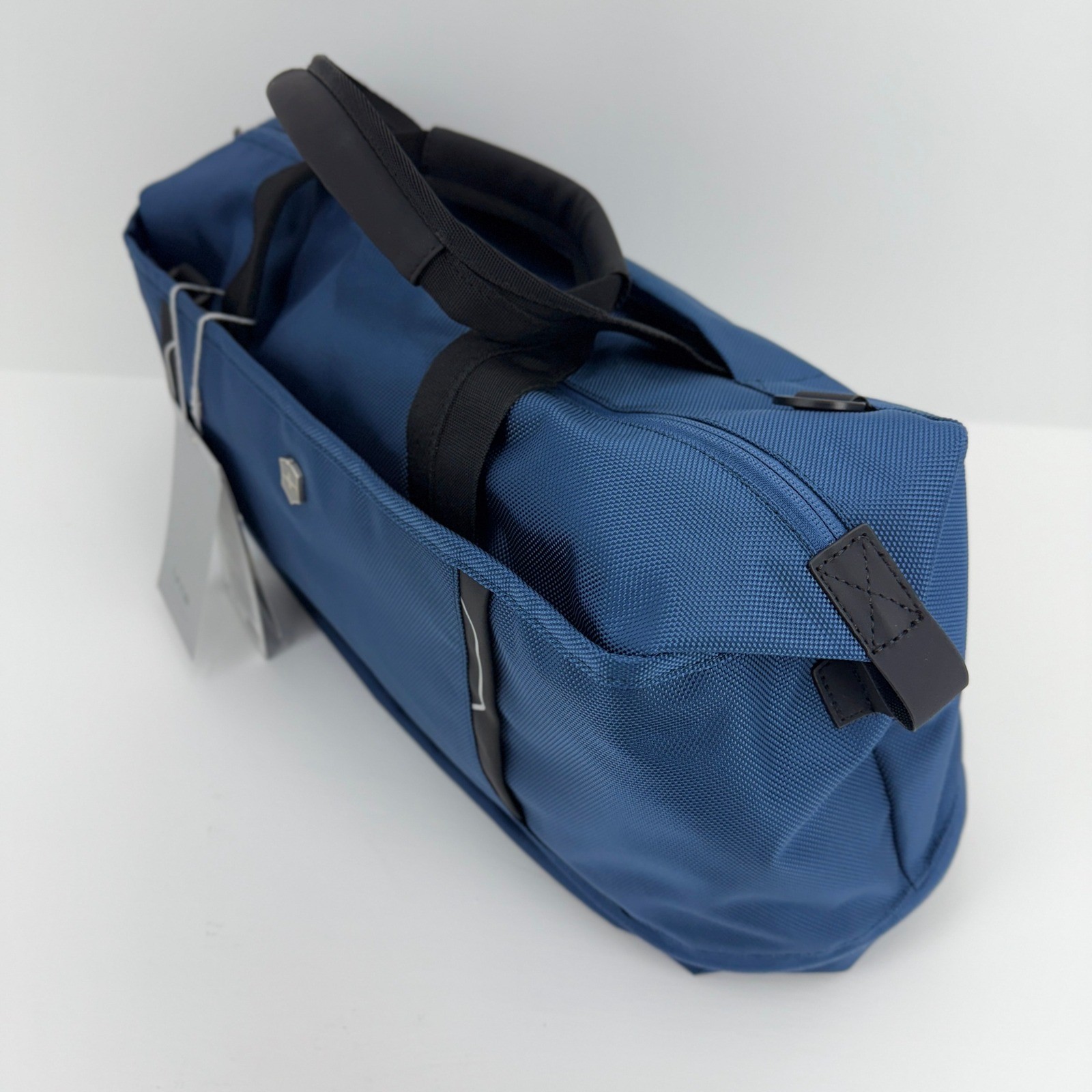 Victorinox Werks Traveler 6.0 Weekender Tote Bag Black Drop Down Expansion New