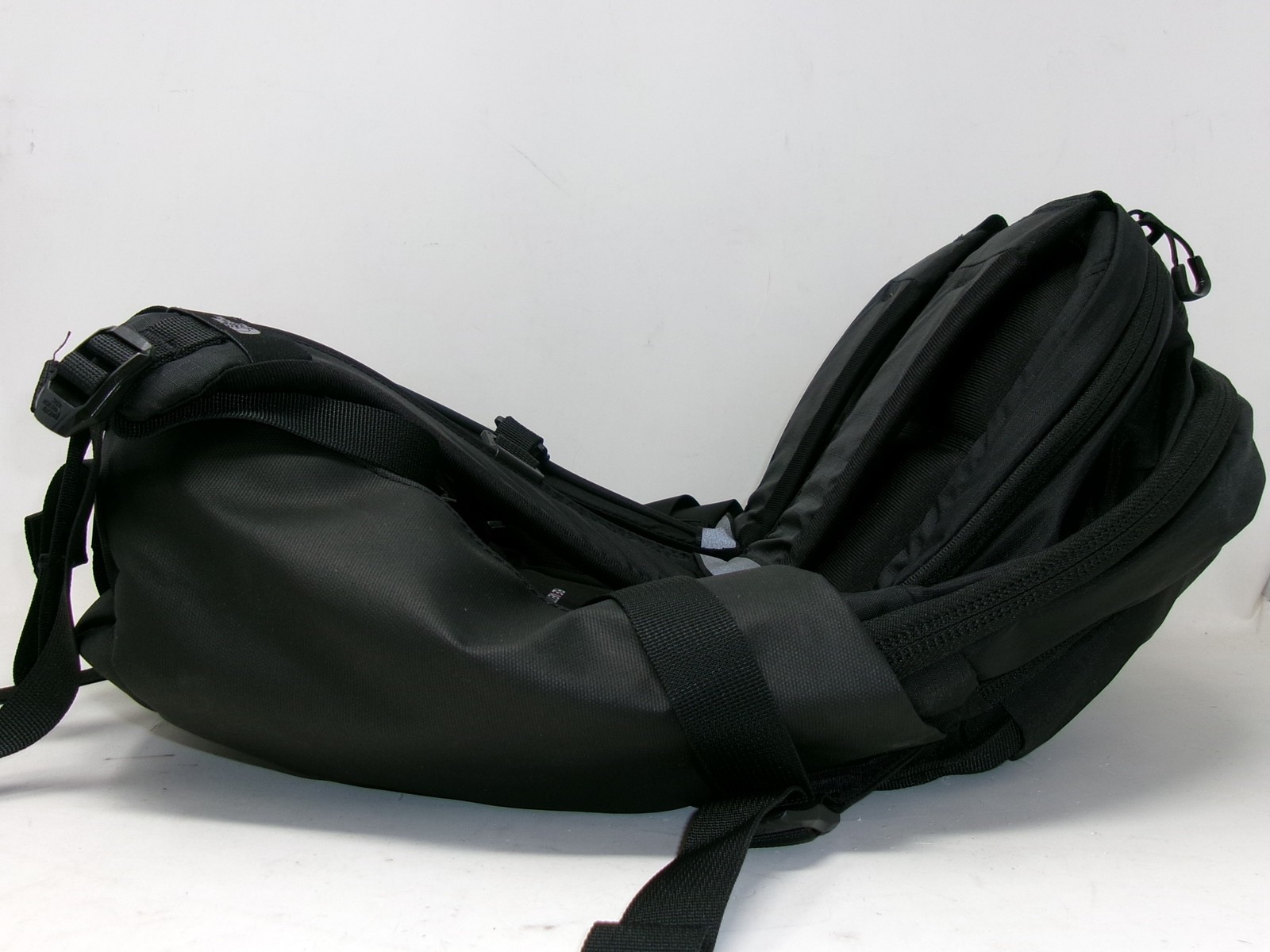 THE NORTH FACE Basin 36 Liter Technical Daypack with Rain Cover | Unisex Backpac