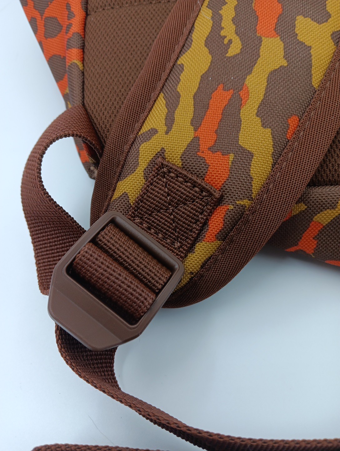 Nike Heritage Caminal Backpack 25L Cacao Wow Animal Print FB2839-259