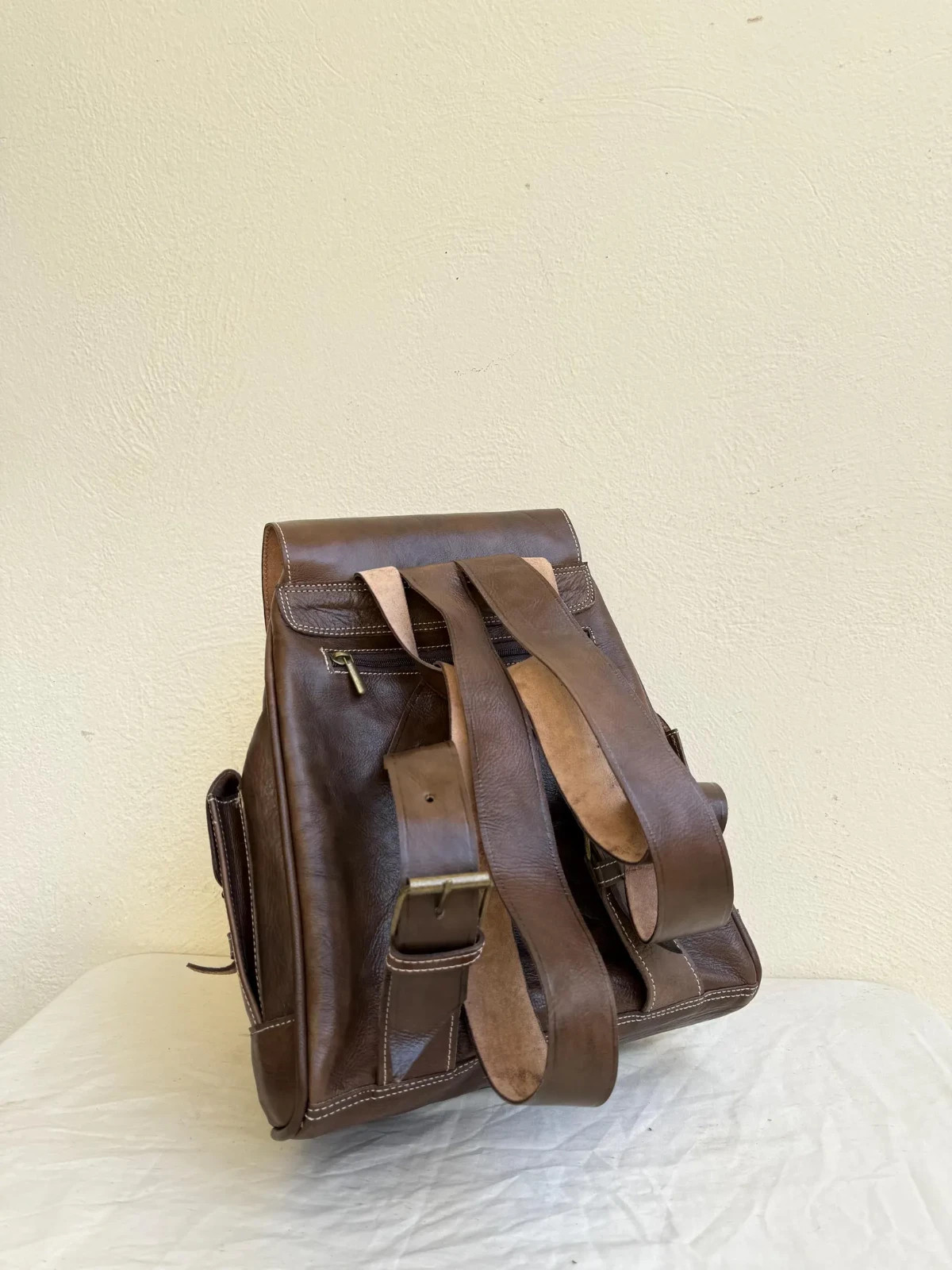 Handcrafted Genuine Leather & Red Kilim Backpack – Brown Leather | Central Zip