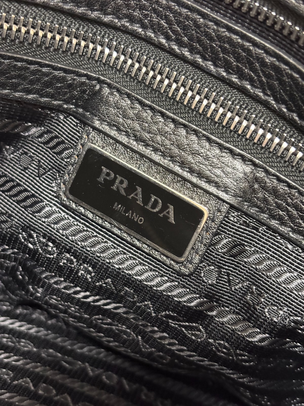 PRADA Vitello City Black Shoulder Bag 2VH019 Unisex Bag