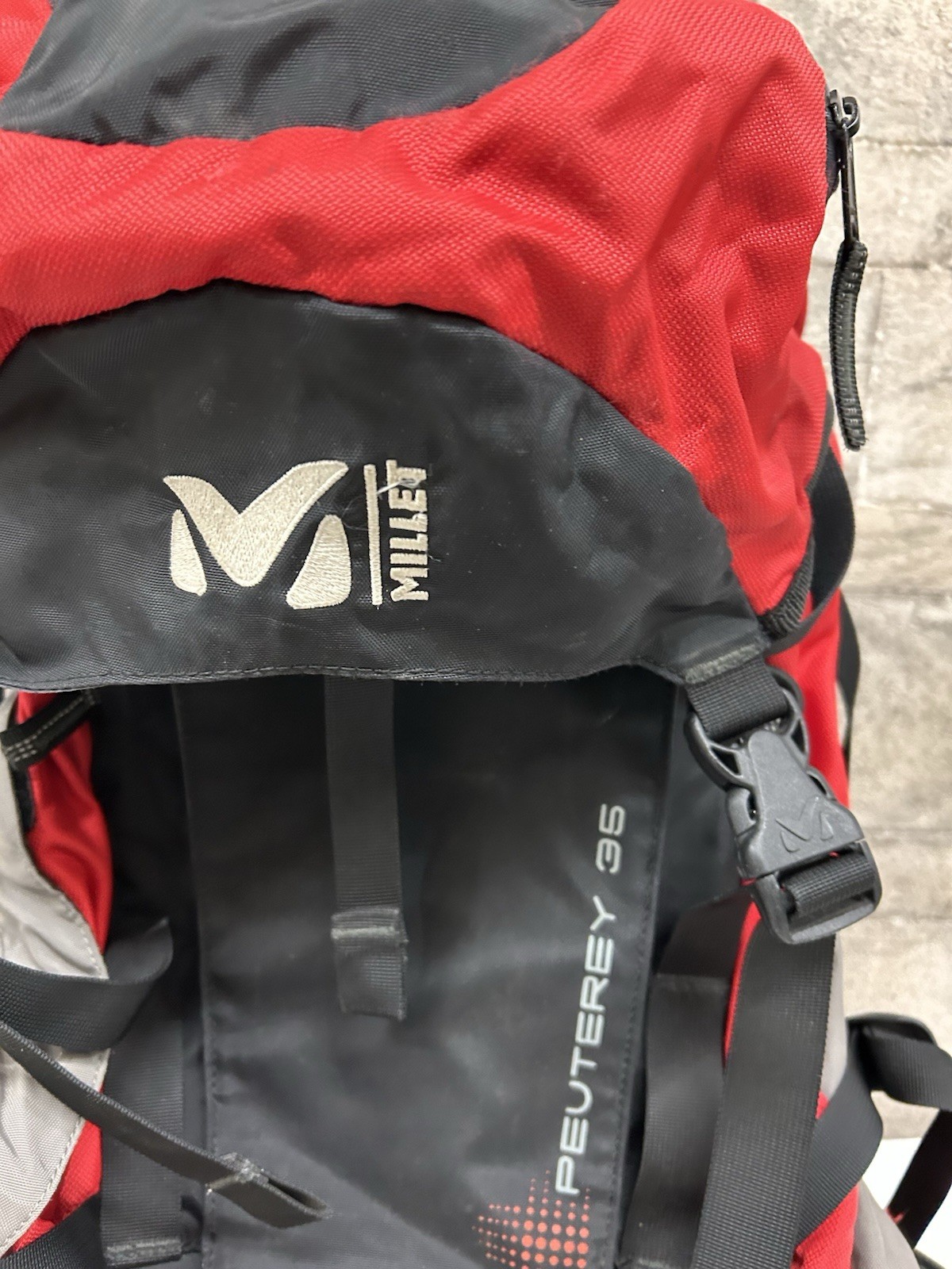 Millet Peuterey 35 Backpack Expert Series Climbing Hiking Cycling Black/Red