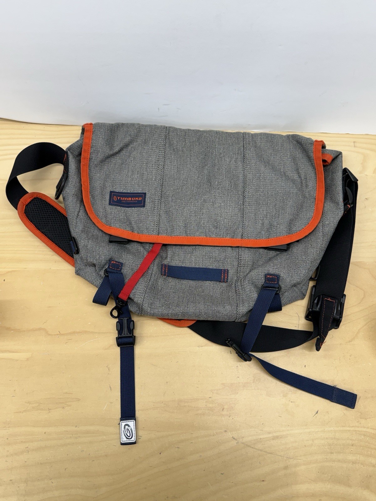 Timbuk2 Messenger Laptop Gray & Orange Shoulder Bag Crossbody Size 17×12