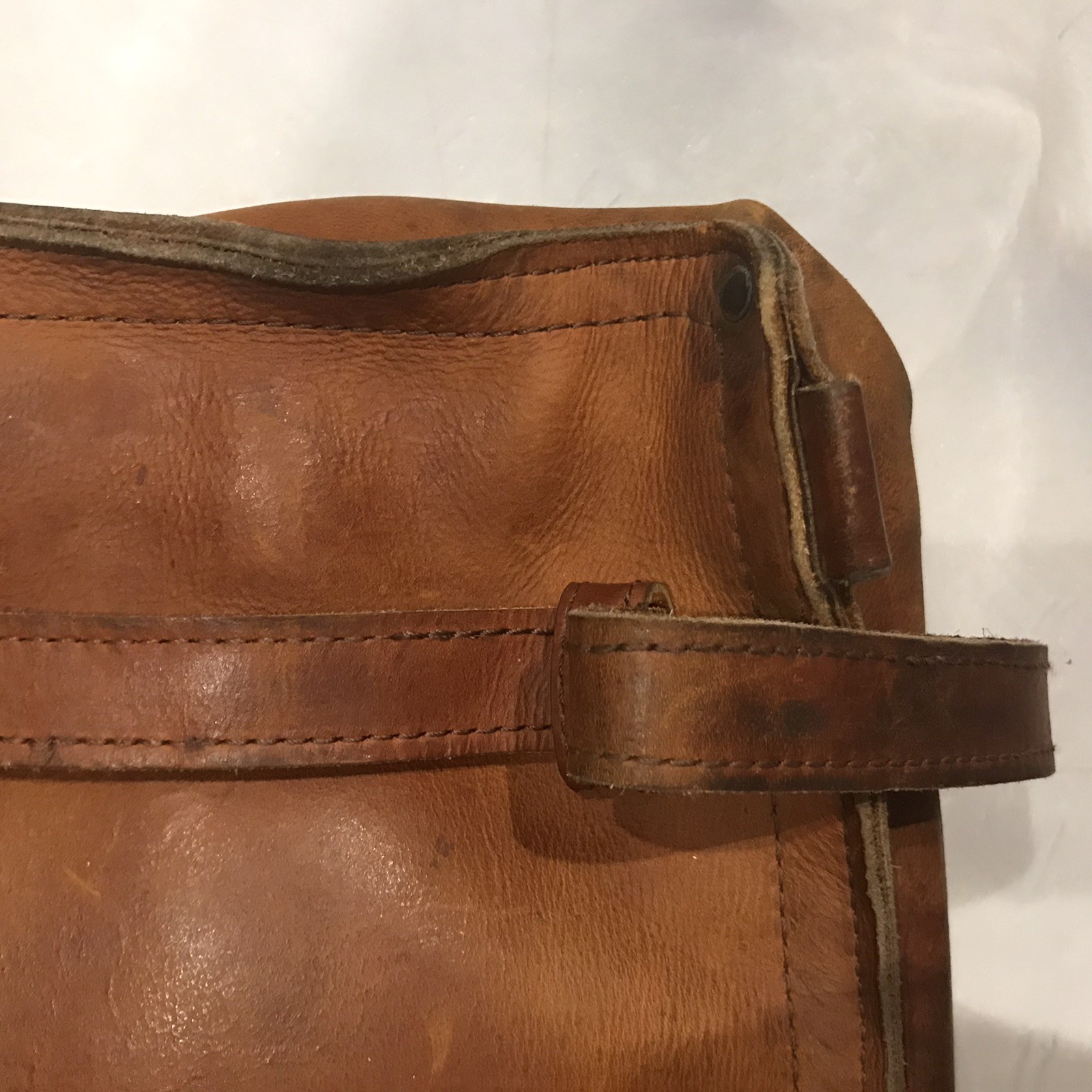 Briefcase Chestnut Leather Cross Body Shoulder Bag with Handle, Straps & Pockets