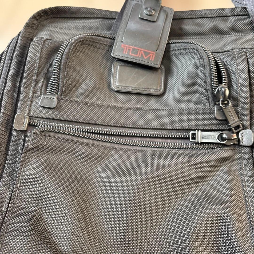 Excellent condition TUMI Business Bag Black