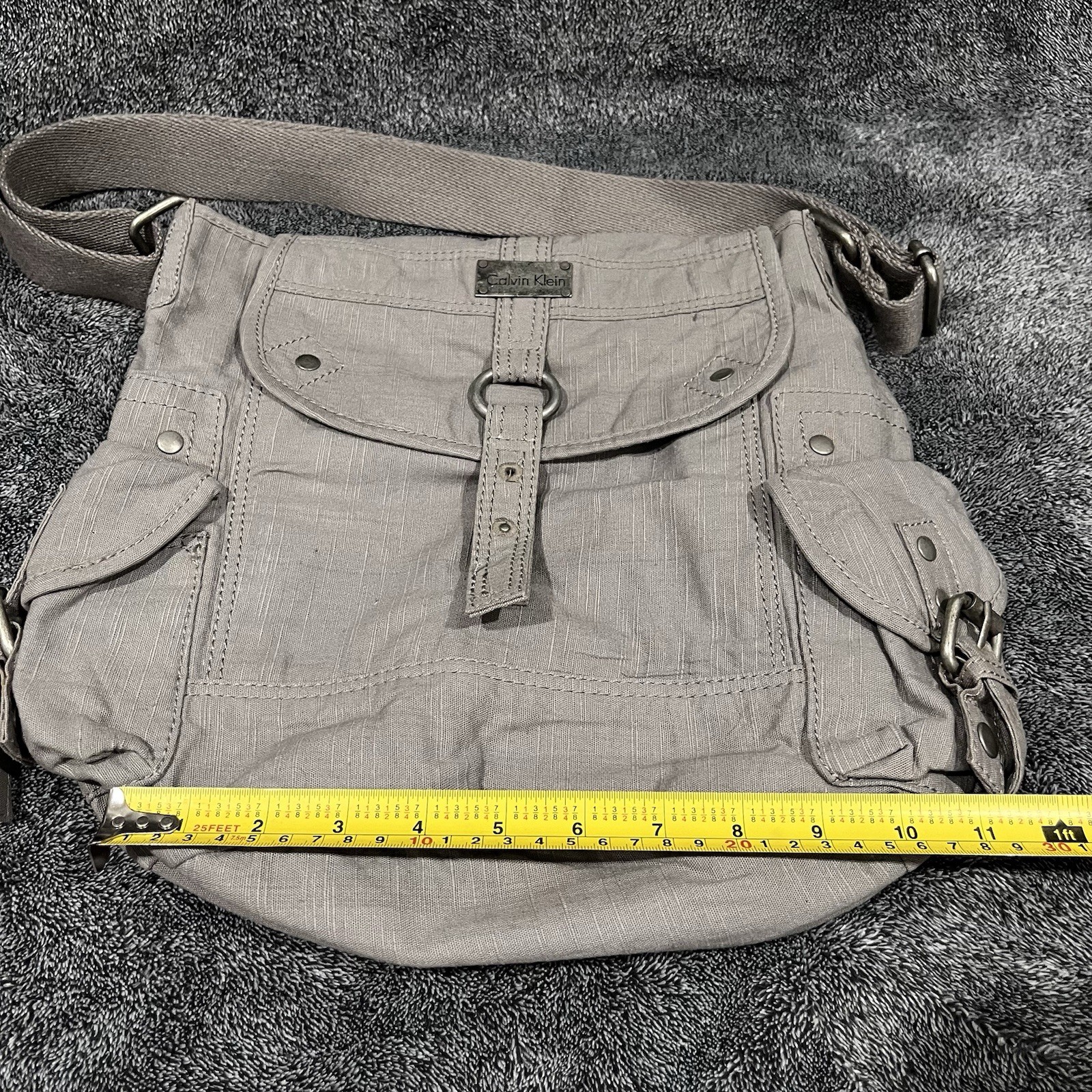 Calvin Klein utility messenger crossbody bag neutral taupe-gray unisex Y2k