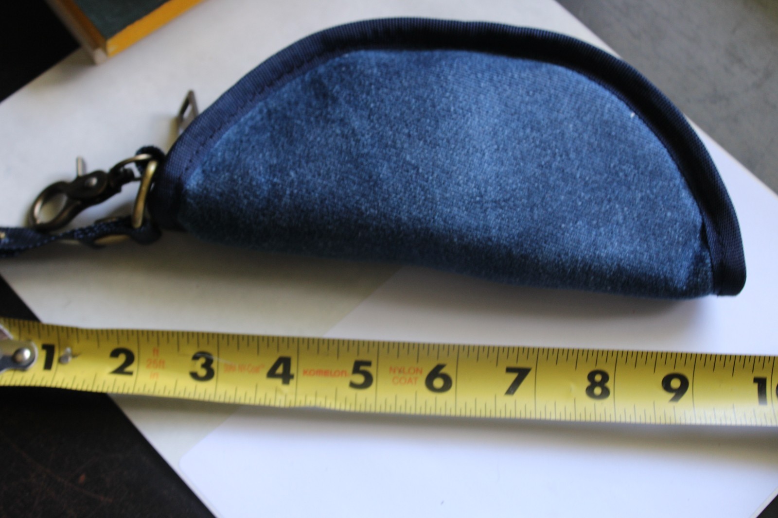 Blue Small Wristlet Pouch, Zip Closure, Key Clip Keyring, Unisex Adults