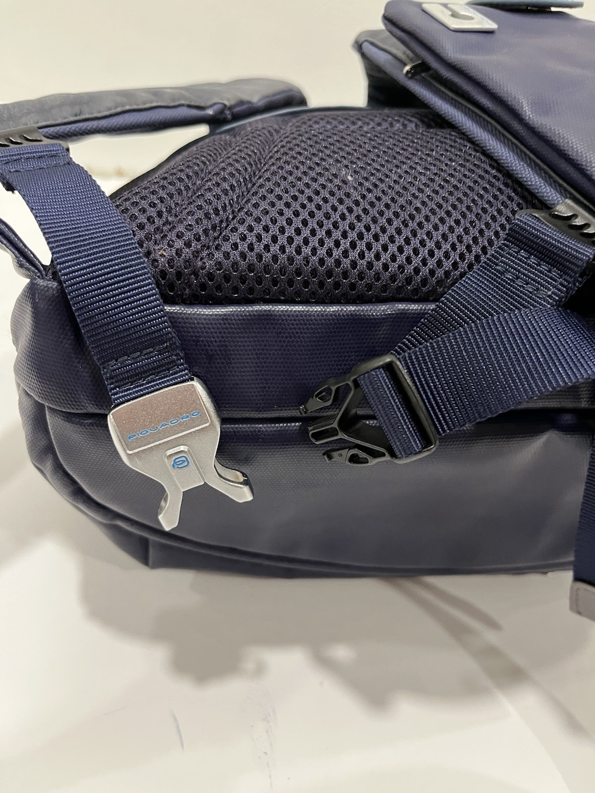 Piquadro Coleos Small Leather Laptop Backpack Purple-Blue Gray with Rain Cover