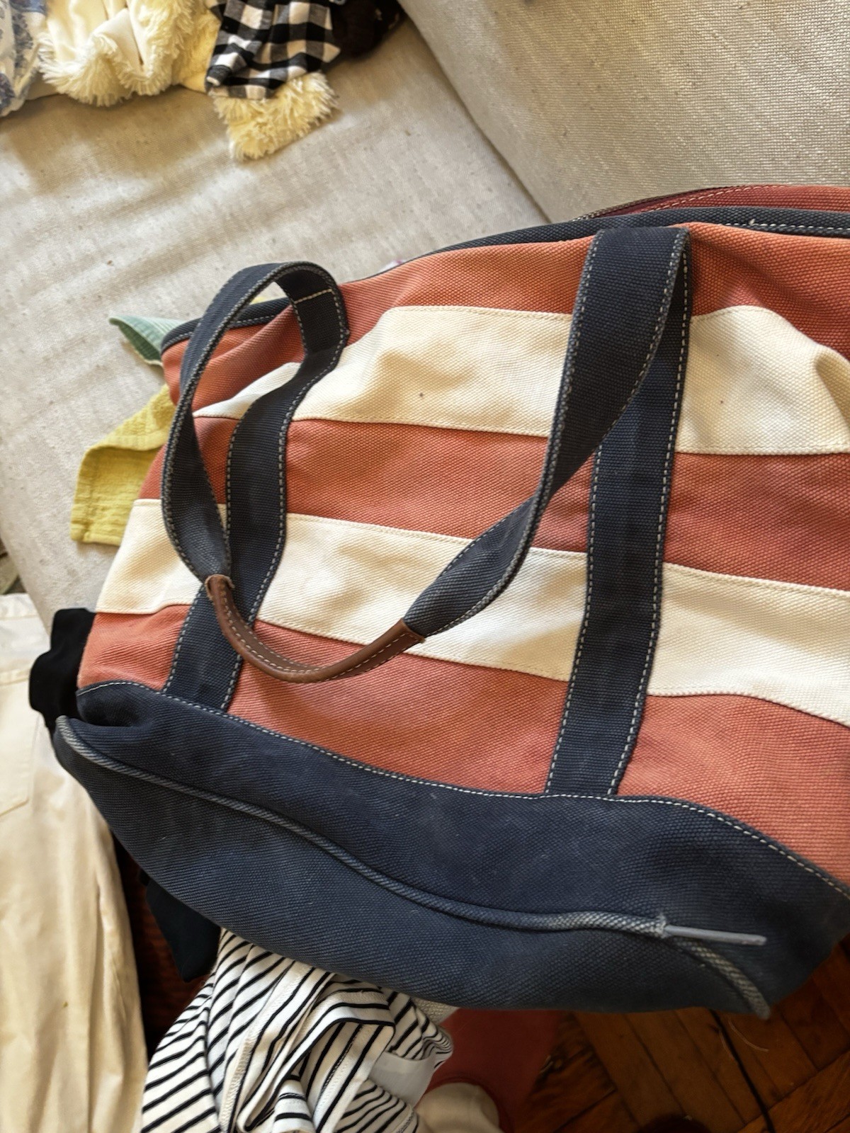 J Crew Men’s Striped Blue White Red Tote Bag Shoulder Strap medium