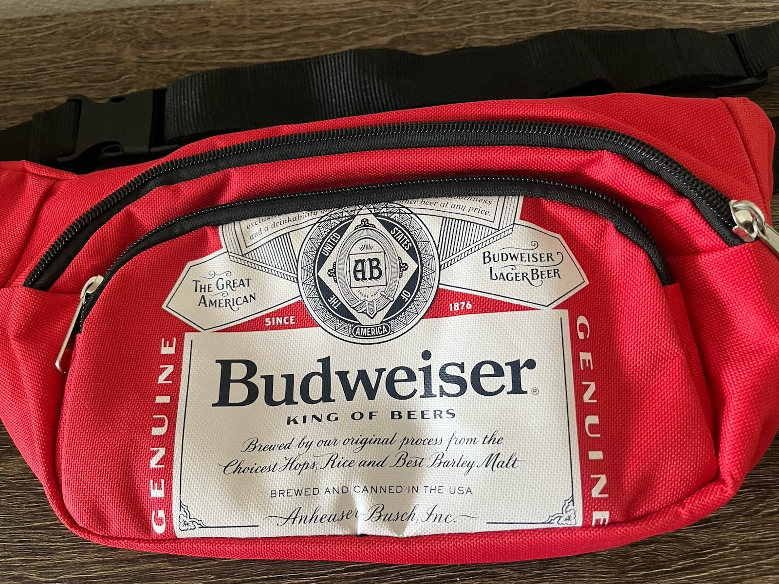 Budweiser NWT Fanny Pack Insulated Cooler Belt Bag Red Black NEW