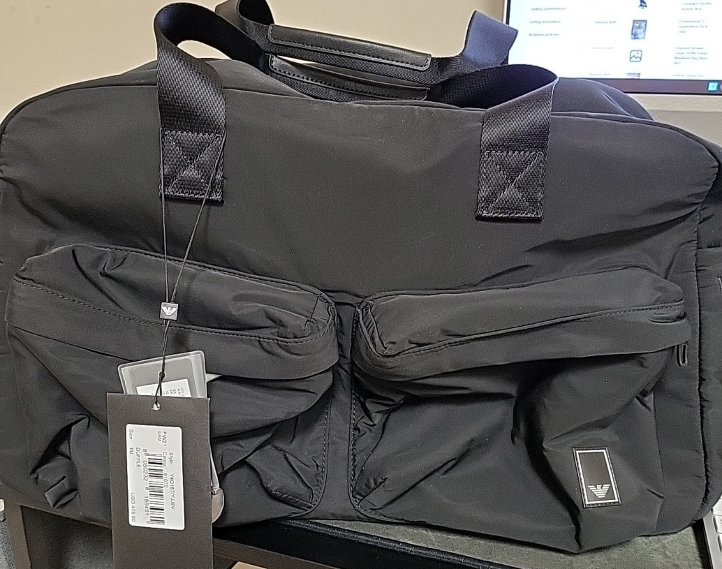 Emporio Armani Large Duffle Travel Weekend Bag New-Bw3