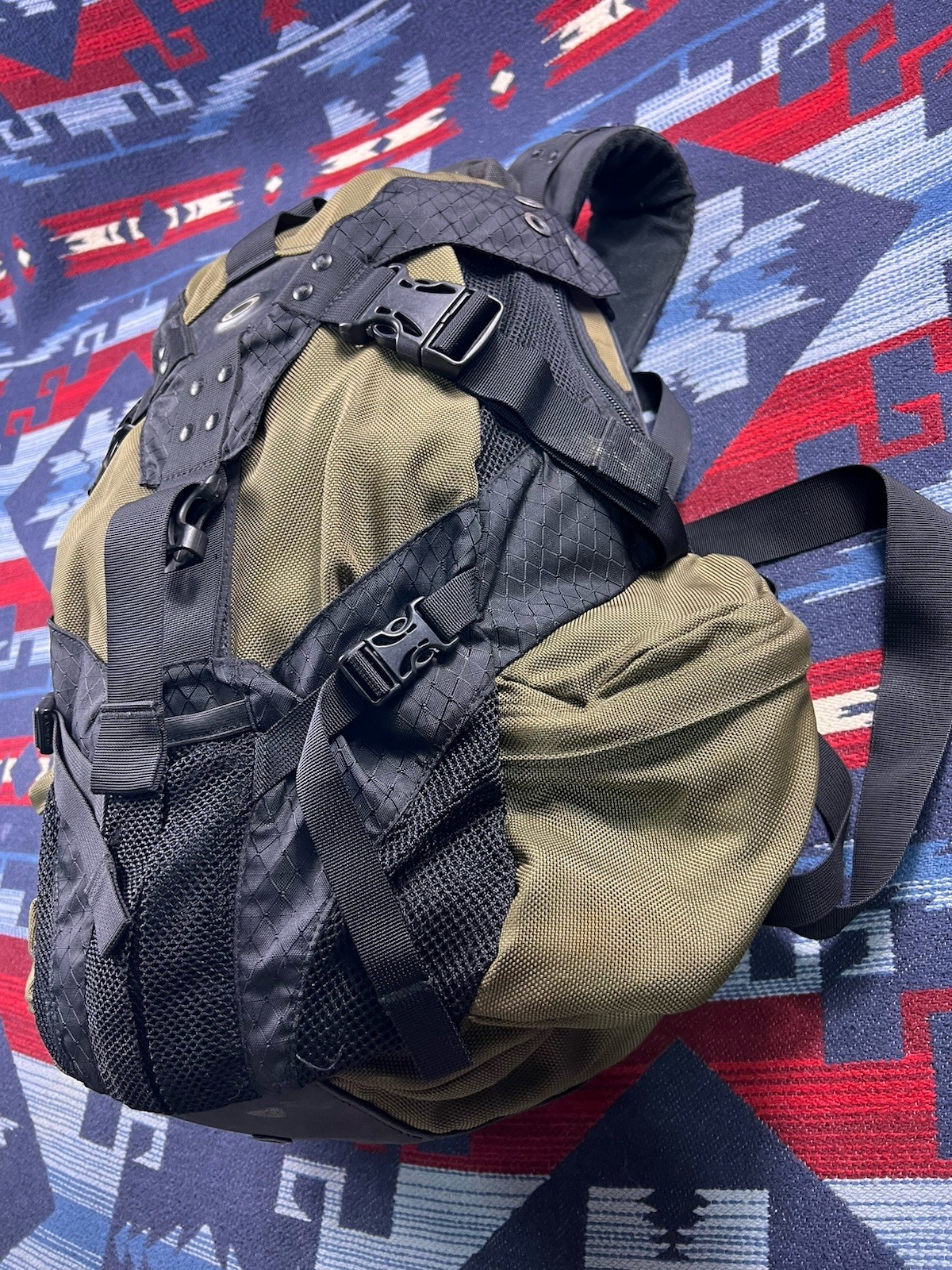Vtg Oakley Icon Backpack Tactical 90s Y2K USA Software Carry On Olive 2.0 3.0