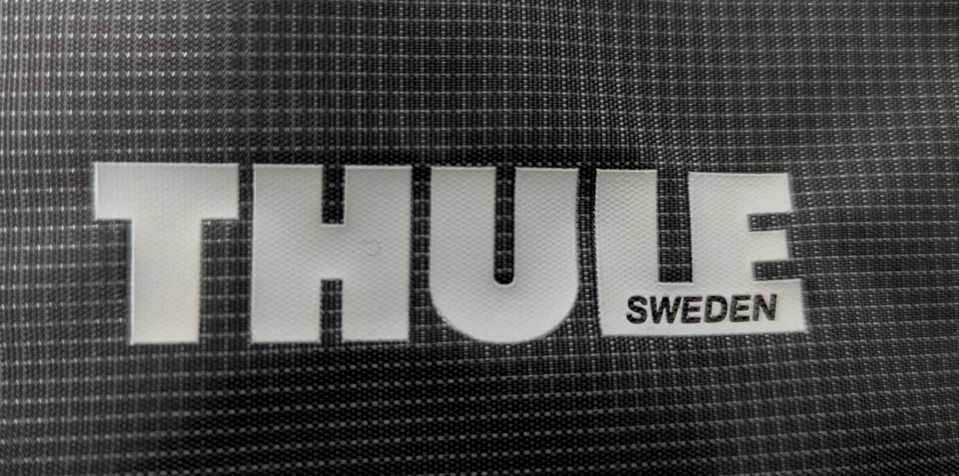 Thule EnRoute Triumph 2 Backpack 15″ Laptop Daypack Gray Multi-Pockets Sweden