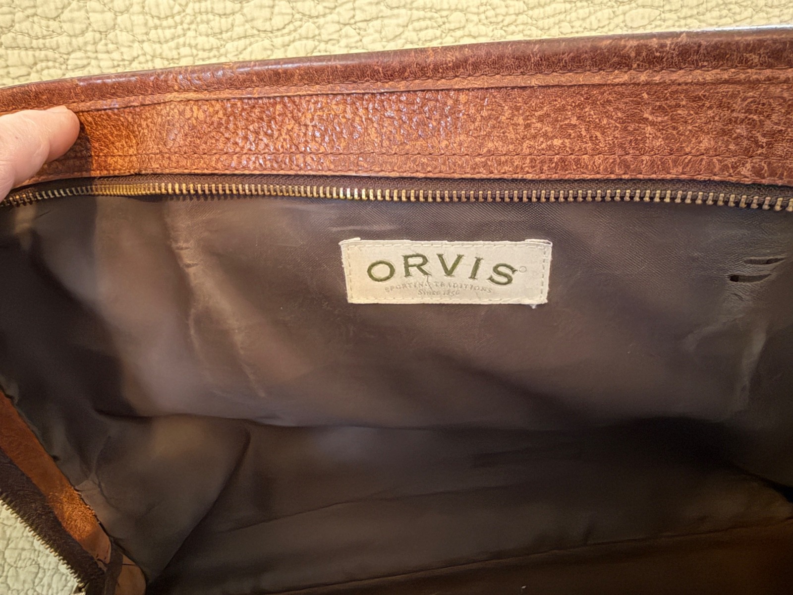 Orvis Bullhide Leather Briefcase Bag Messenger Bag Shoulder Strap Brown Distress
