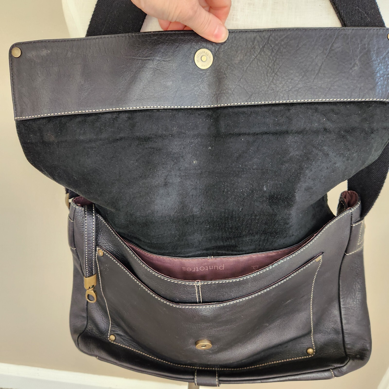 Puntotres black leather laptop messenger briefcase bag Spain