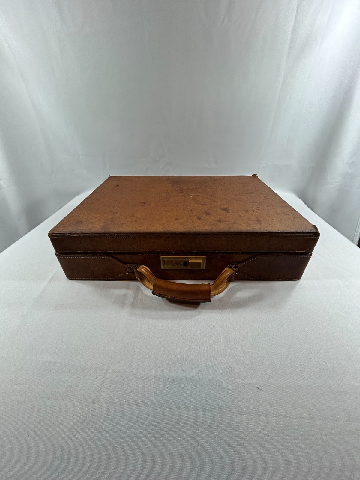 Hartmann Luggage Briefcase – Leather Hard Sided Case – 1980s – Brown
