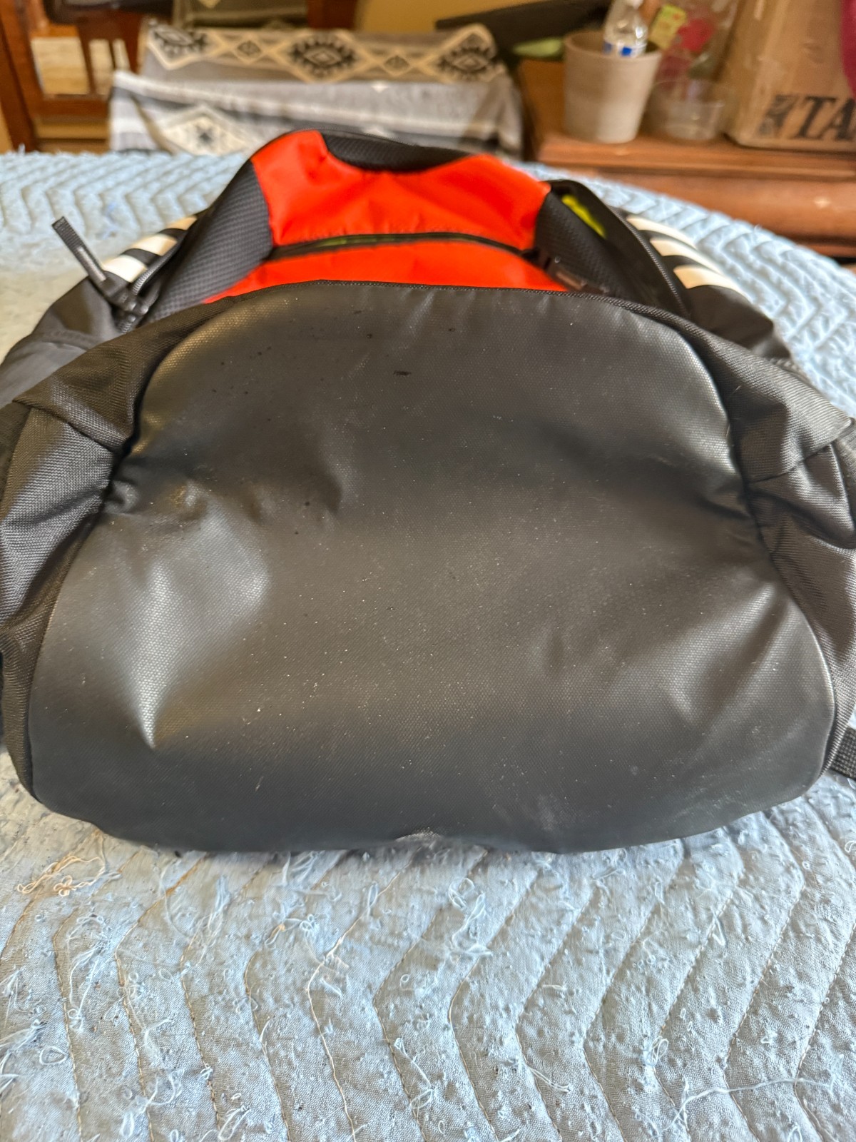 Adidas Soccer Backpack in Orange (Used – Excellent)