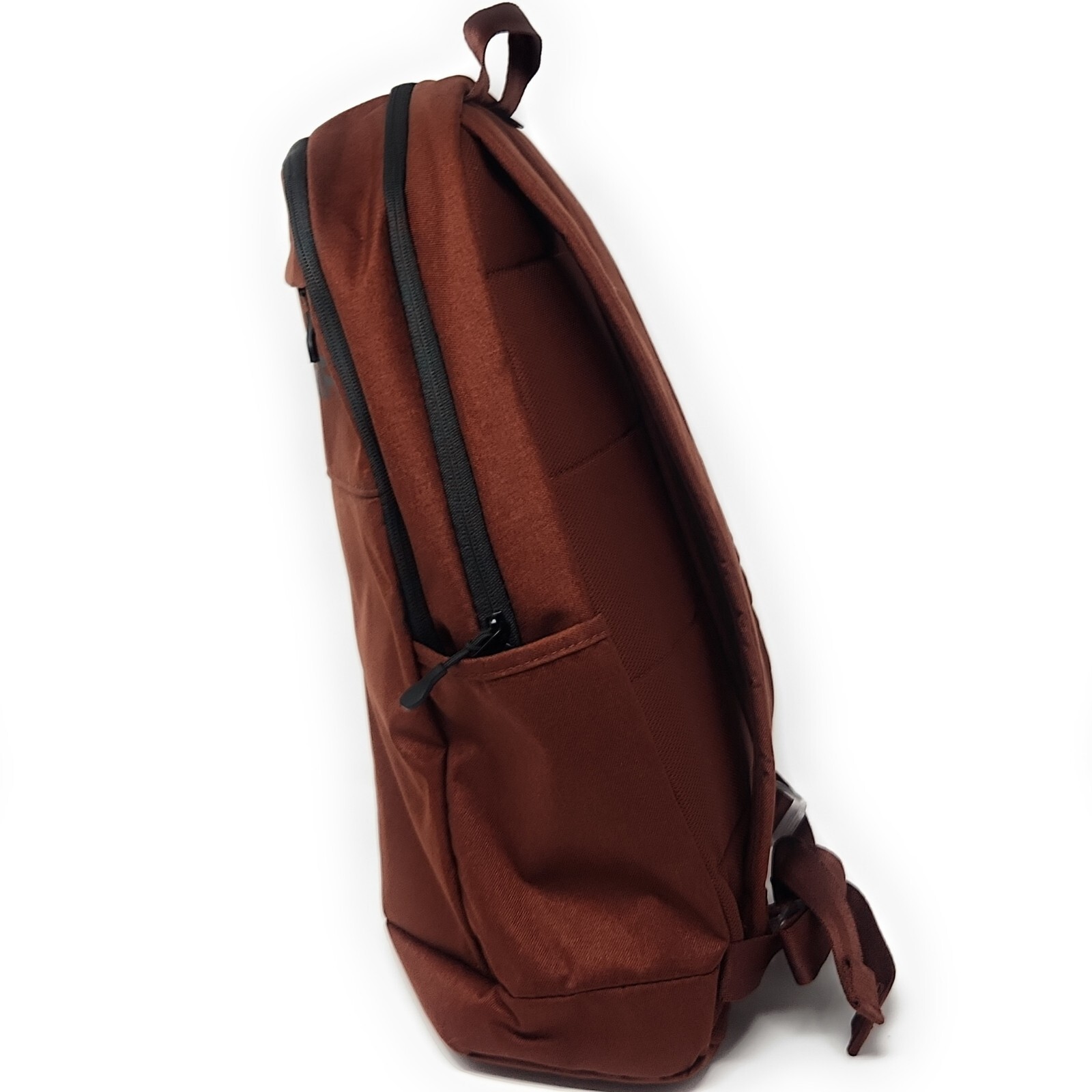 Nike Air Elemental Backpack 21L Brown Black Laptop Sleeve NWOT New Without Tags