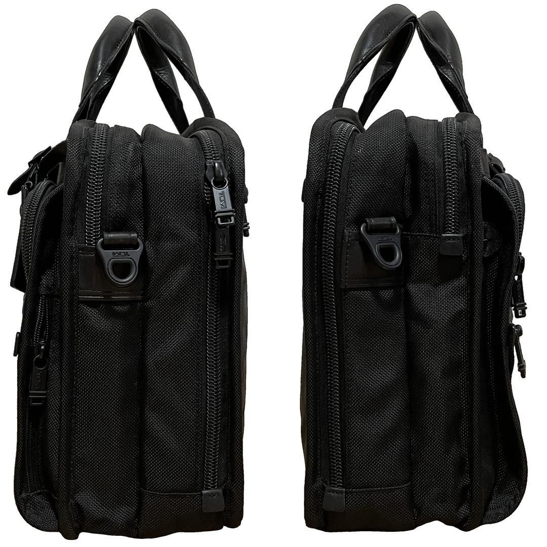 condition TUMI Essential Brief 2WAY Business Bag Black A4