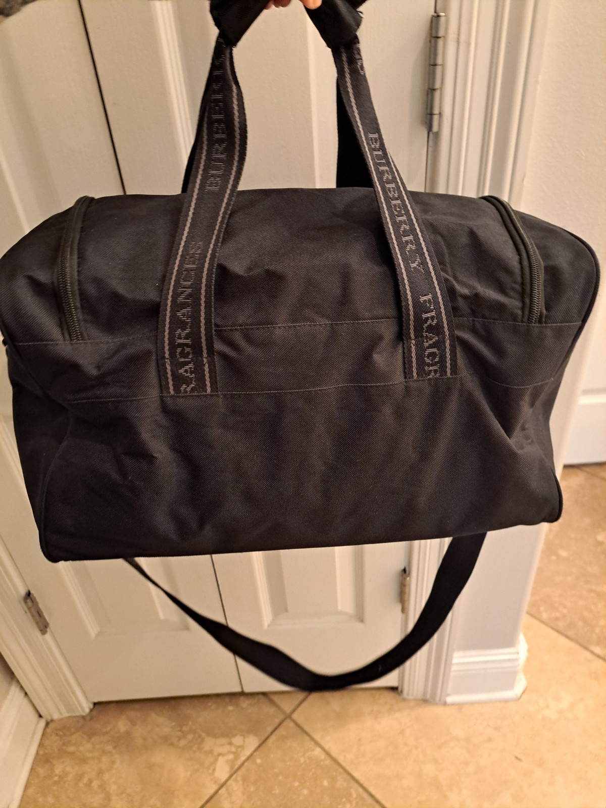 BURBERRY Fragrances Weekender Duffle Bag Black Signature Handles Shoulder Strap