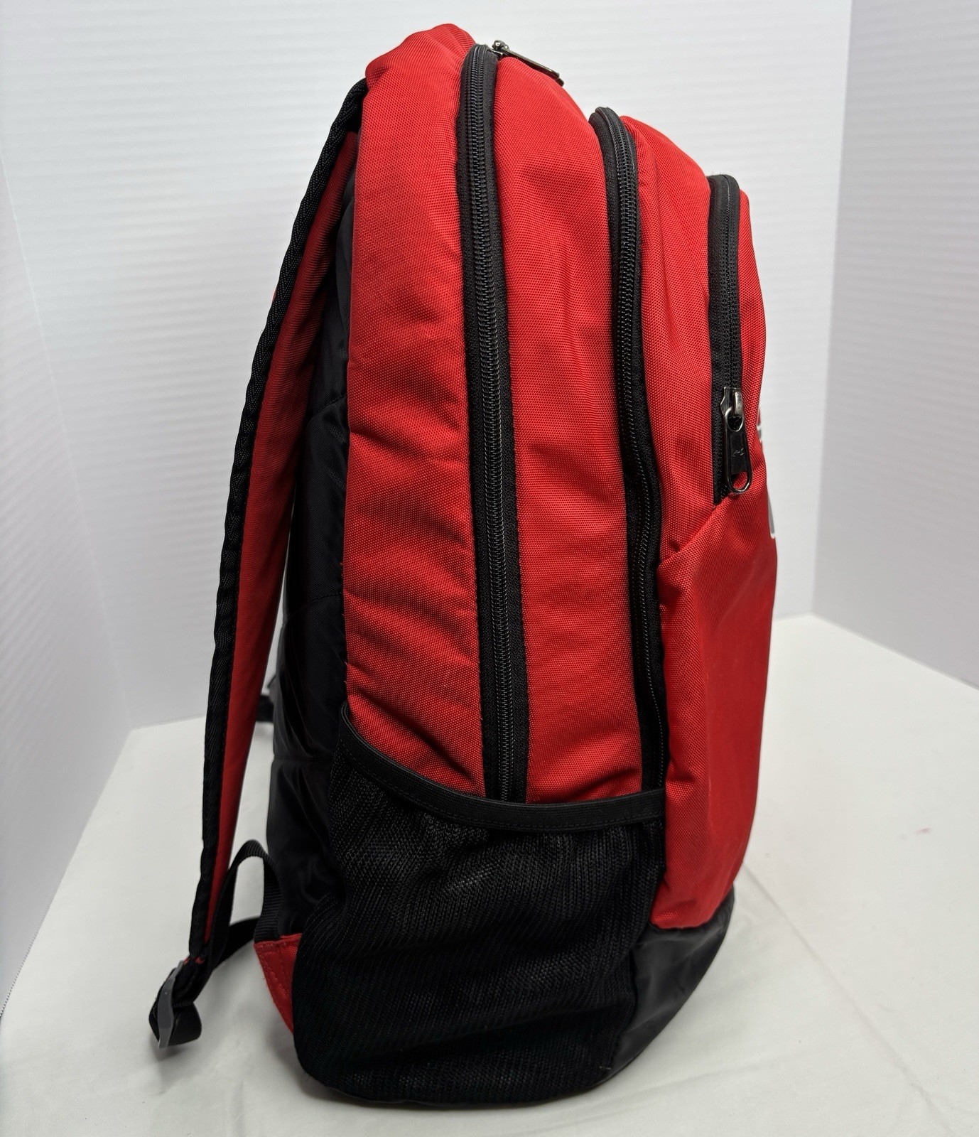 Under Armour Storm 1 Red Black Backpack Gym Heat Gear Zip Around