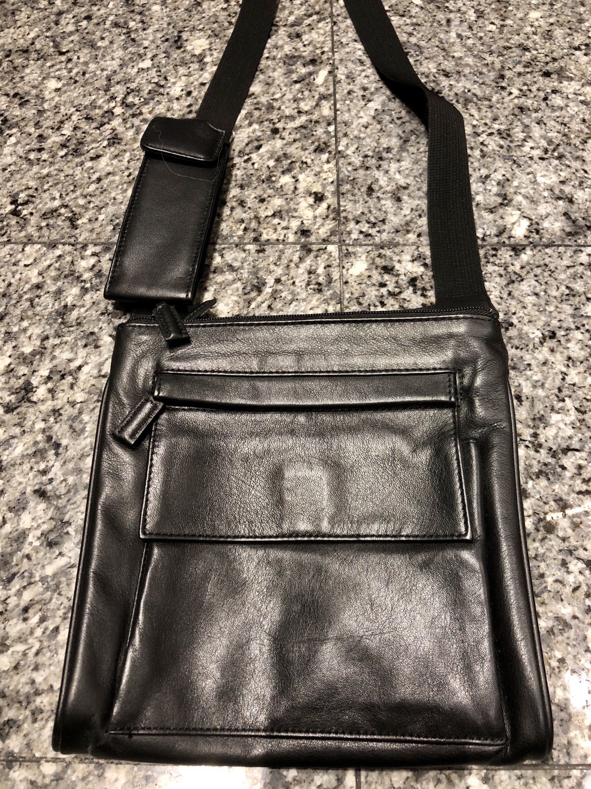 Lodis Los Angeles Black Leather Messenger Bag