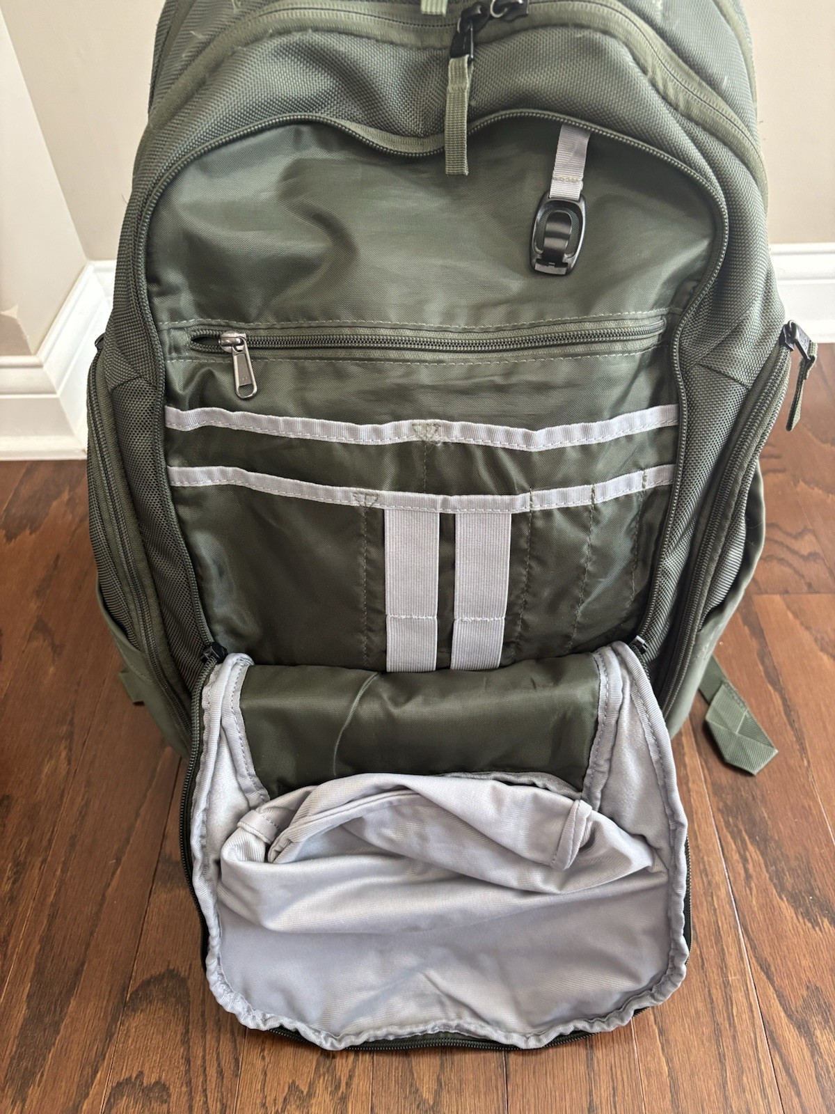 UNDER ARMOUR Backpack OD Green UA Tactical Heavy Duty Huey Molle EDC Rare Bag