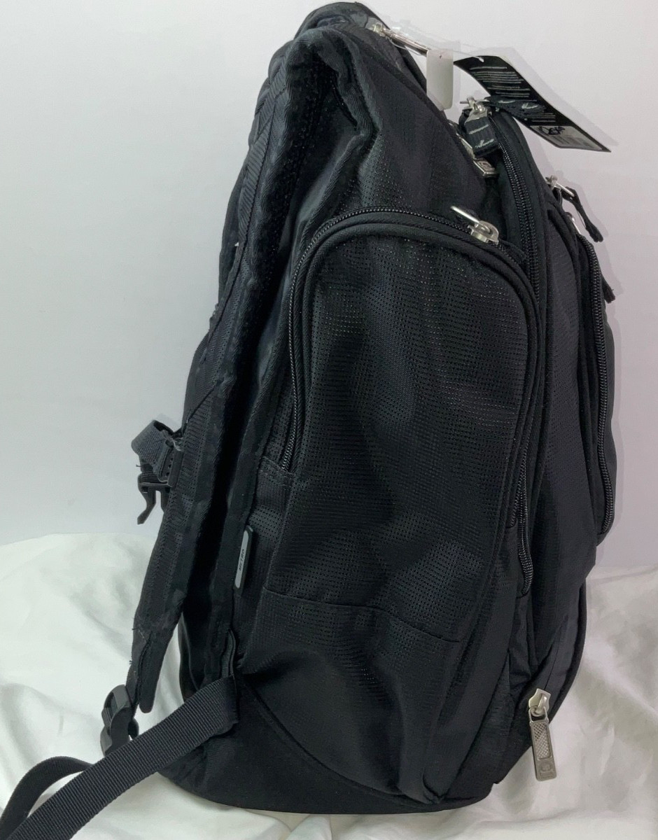 Ogio Metro Backpack Audio & Mouse Pocket Laptop Sleeve School Travel Brand New
